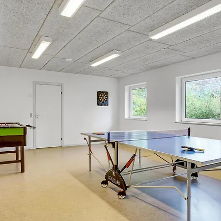 Vakantiehuis Lovely In With Kitchen